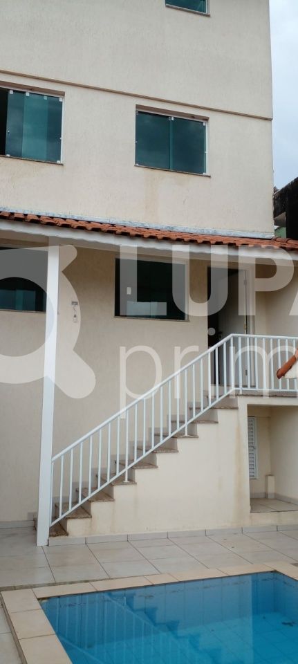 sobrado-venda-sao-paulo-vila-irmaos-arnoni-3dormitorios-3suites-4vagas-612m2-LS34717