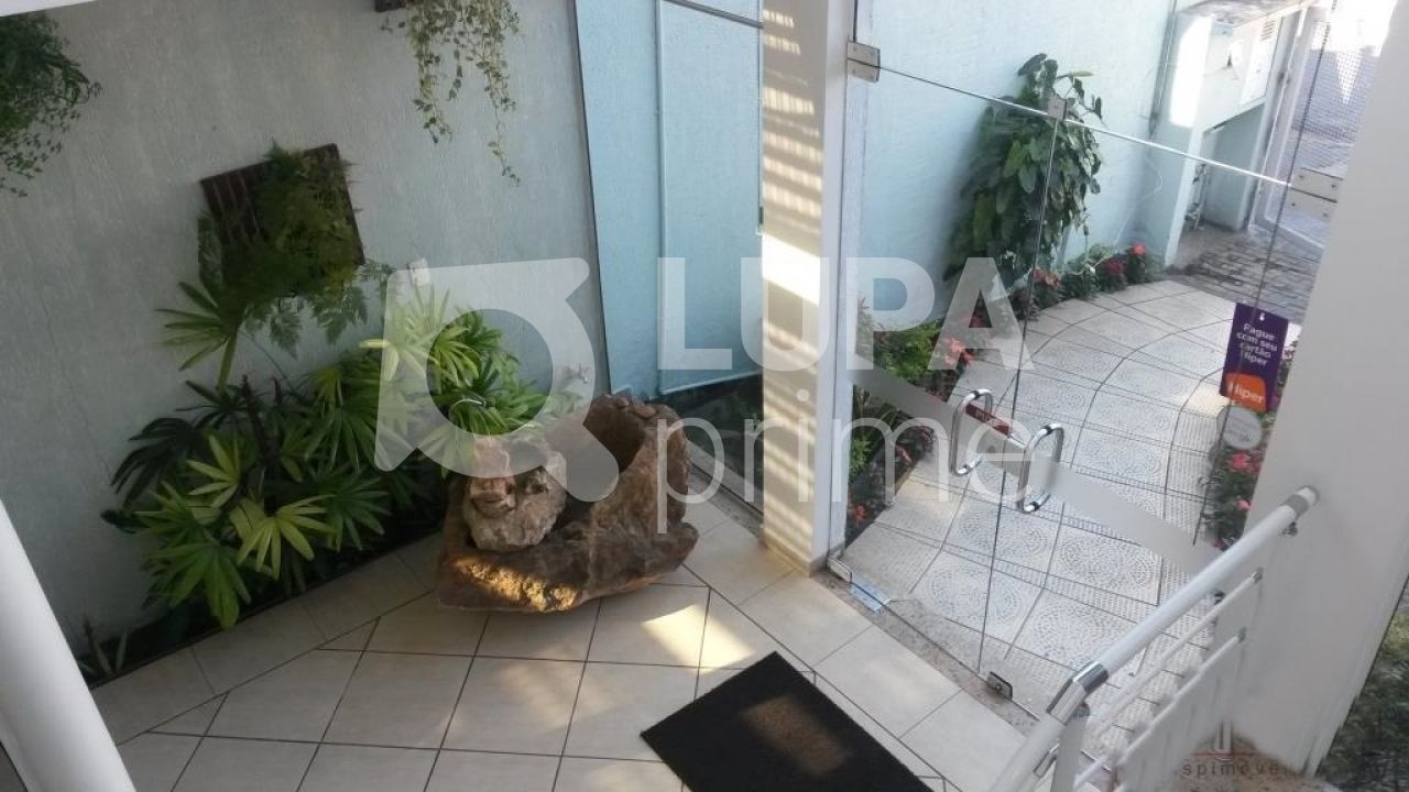 Prédio Inteiro à venda, 200m² - Foto 4