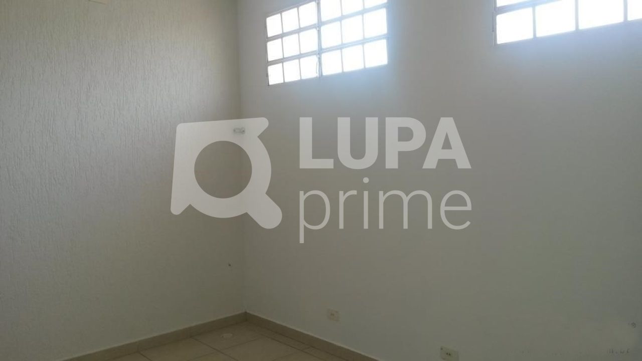 Prédio Inteiro à venda, 200m² - Foto 9