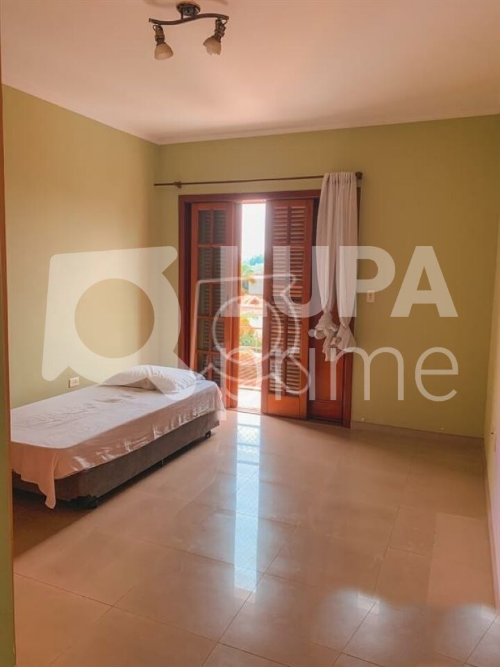sobrado-venda-sao-paulo-vila-irmaos-arnoni-3dormitorios-3suites-5vagas-275m2-LS34770