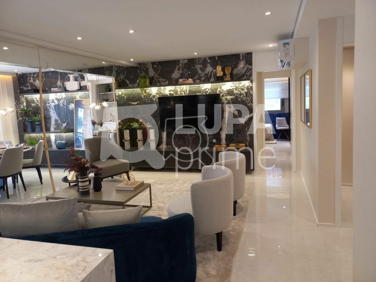 Apartamento, 3 quartos, 261 m² - Foto 4