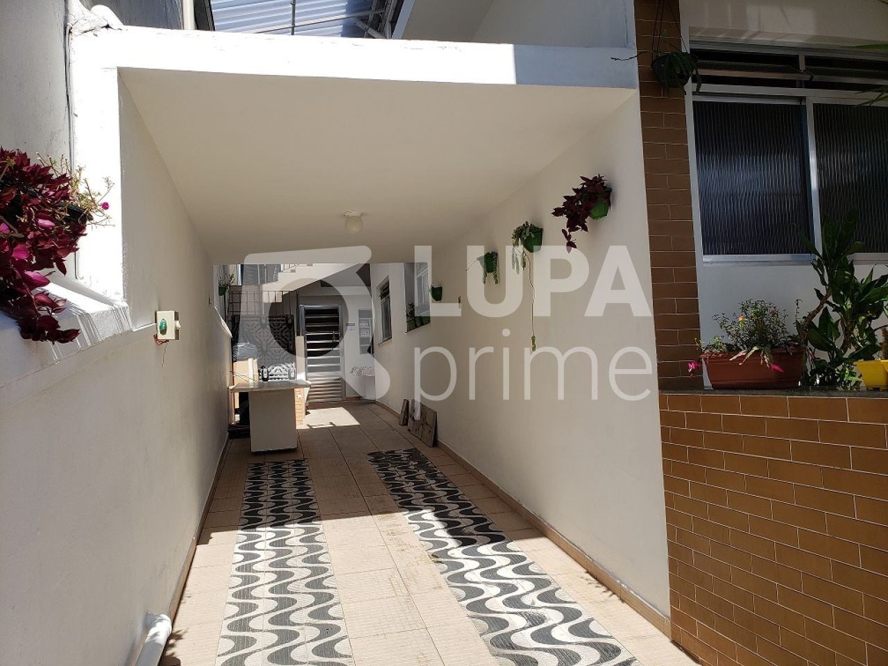 sobrado-venda-sao-paulo-vila-francos-2dormitorios-4vagas-300m2-LS35017