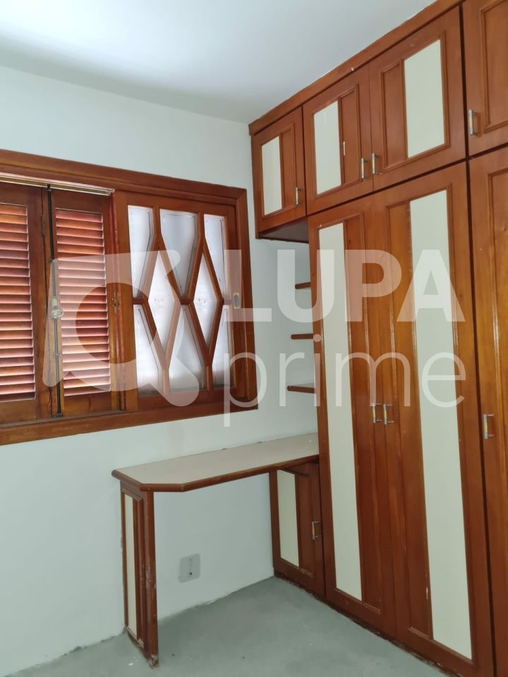 sobrado-locacao-sao-paulo-jardim-sao-paulo-3dormitorios-1suite-4vagas-250m2-LS35044
