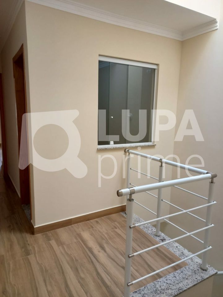 sobrado-venda-sao-paulo-vila-dionisia-3dormitorios-1suite-2vagas-120m2-LS35083