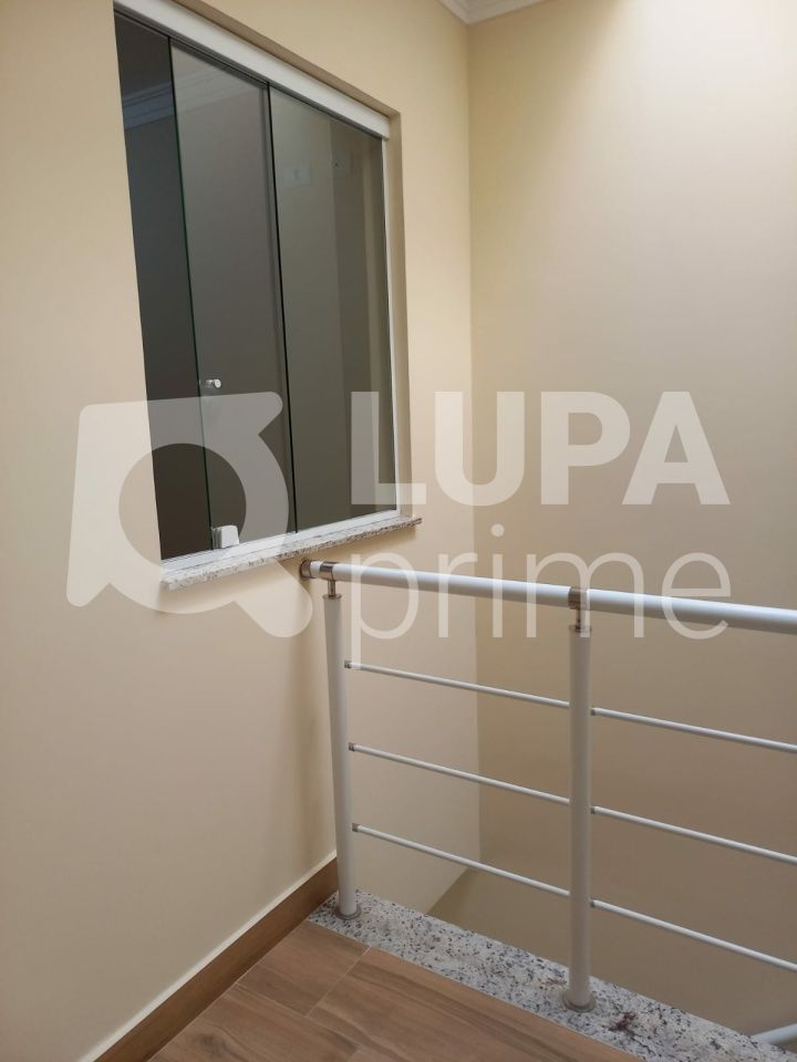 sobrado-venda-sao-paulo-vila-dionisia-3dormitorios-1suite-2vagas-120m2-LS35083