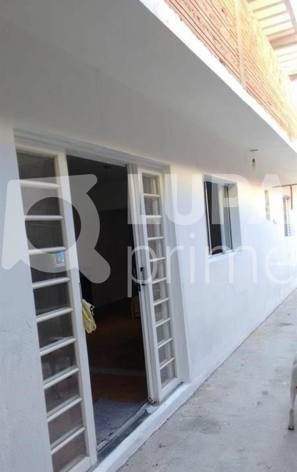 casa-terrea-venda-sao-paulo-jardim-peri-2dormitorios-2suites-3vagas-138m2-LS35119