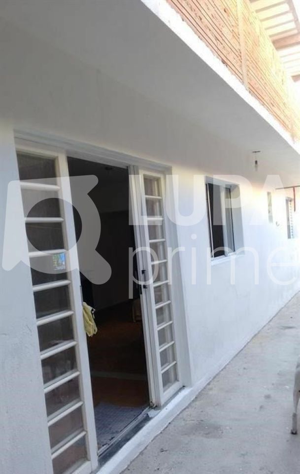 casa-terrea-venda-sao-paulo-jardim-peri-2dormitorios-2suites-3vagas-138m2-LS35119