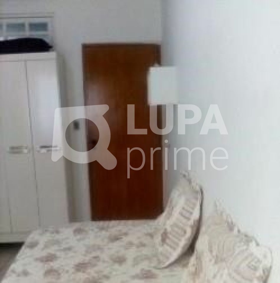 Apartamento, 3 quartos, 140 m² - Foto 2