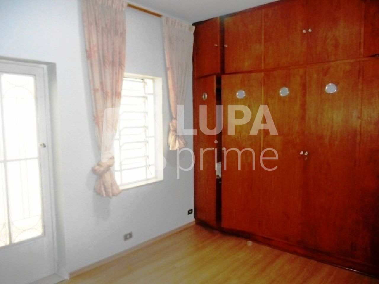 sobrado-venda-sao-paulo-jardim-paraiso-3dormitorios-1suite-2vagas-228m2-LS35401