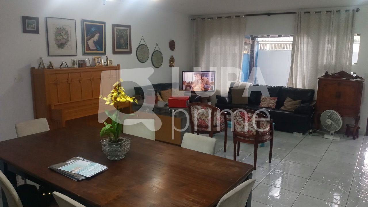 Casa à venda com 3 quartos, 146m² - Foto 4