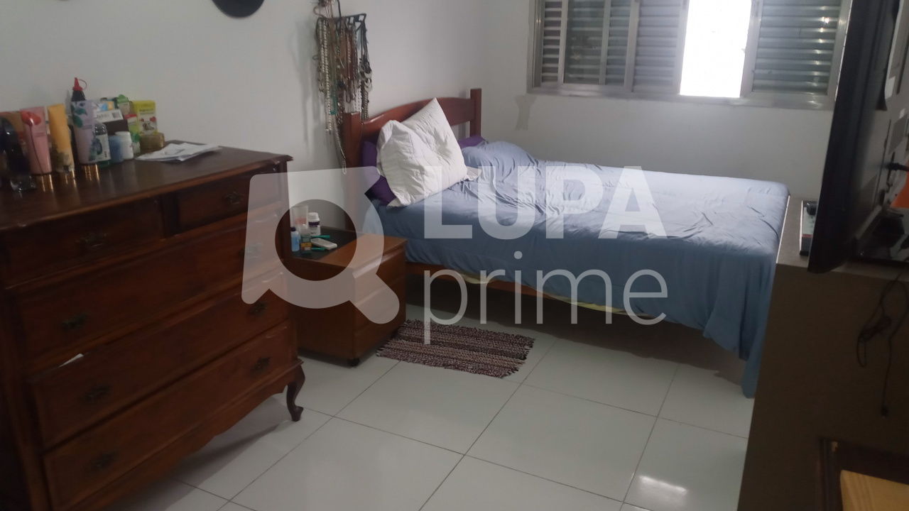 Casa à venda com 3 quartos, 146m² - Foto 12