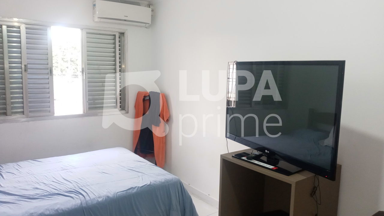 Casa à venda com 3 quartos, 146m² - Foto 11