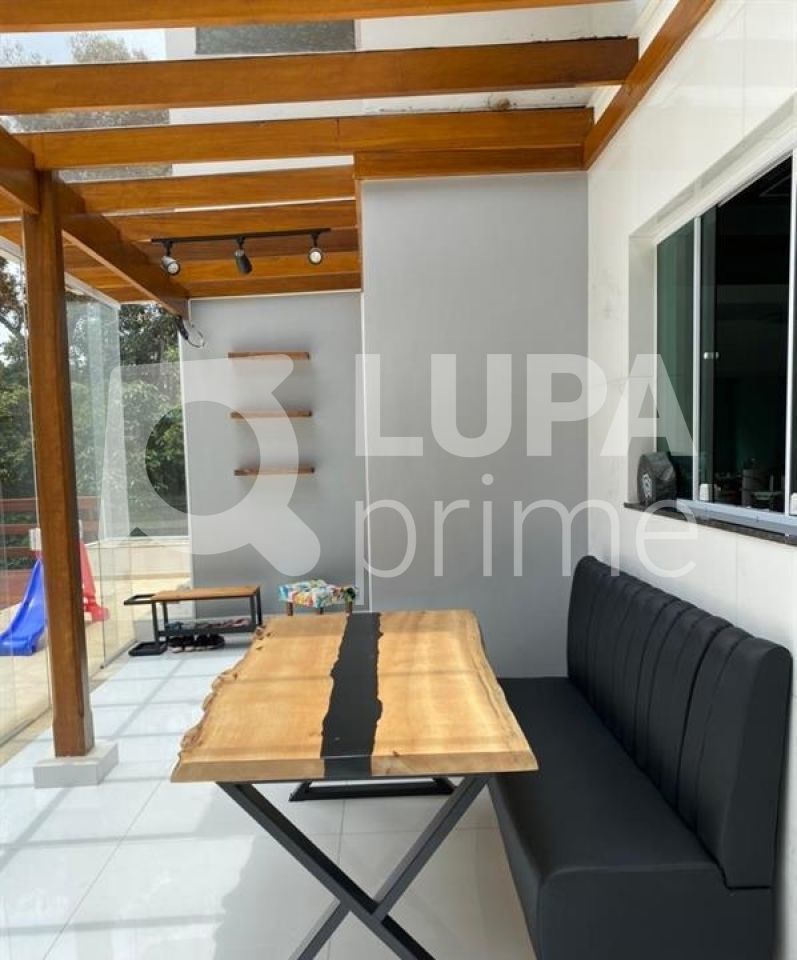 Casa, 4 quartos, 300 m² - Foto 12