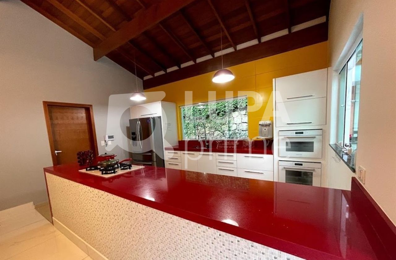 Casa, 4 quartos, 300 m² - Foto 13