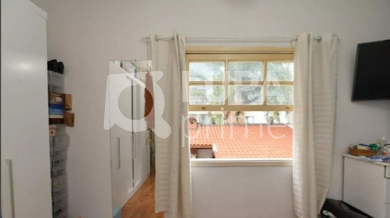 sobrado-venda-sao-paulo-carandiru-3dormitorios-1suite-5vagas-220m2-LS35537