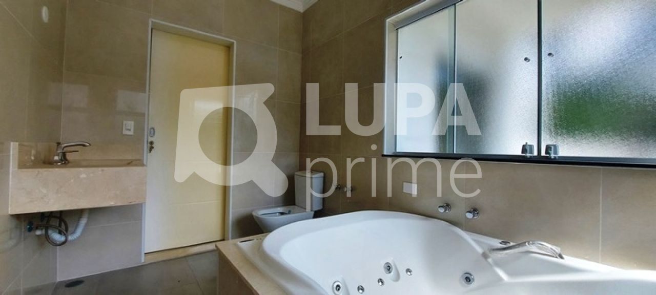 sobrado-venda-sao-paulo-tucuruvi-3dormitorios-3suites-7vagas-375m2-LS35548