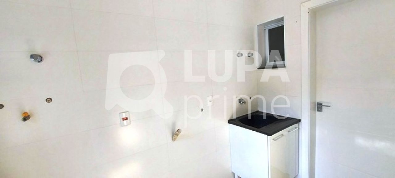 sobrado-venda-sao-paulo-tucuruvi-3dormitorios-3suites-7vagas-375m2-LS35548