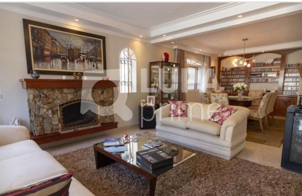 Casa, 3 quartos, 300 m² - Foto 14
