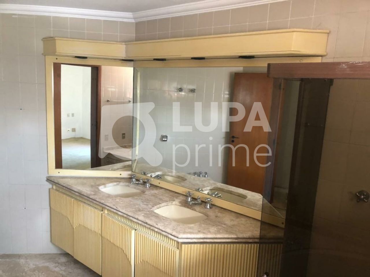 apartamento-venda-sao-paulo-morumbi-4dormitorios-3suites-4vagas-241m2-LS35682