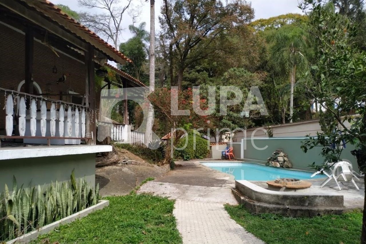 casa-terrea-venda-sao-paulo-jardim-ibiratiba-4dormitorios-1suite-3vagas-350m2-LS35685