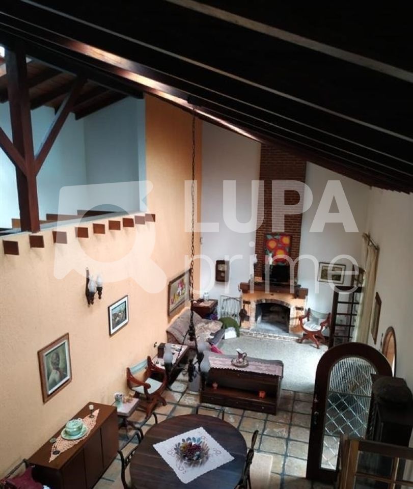 casa-terrea-venda-sao-paulo-jardim-ibiratiba-4dormitorios-1suite-3vagas-350m2-LS35685