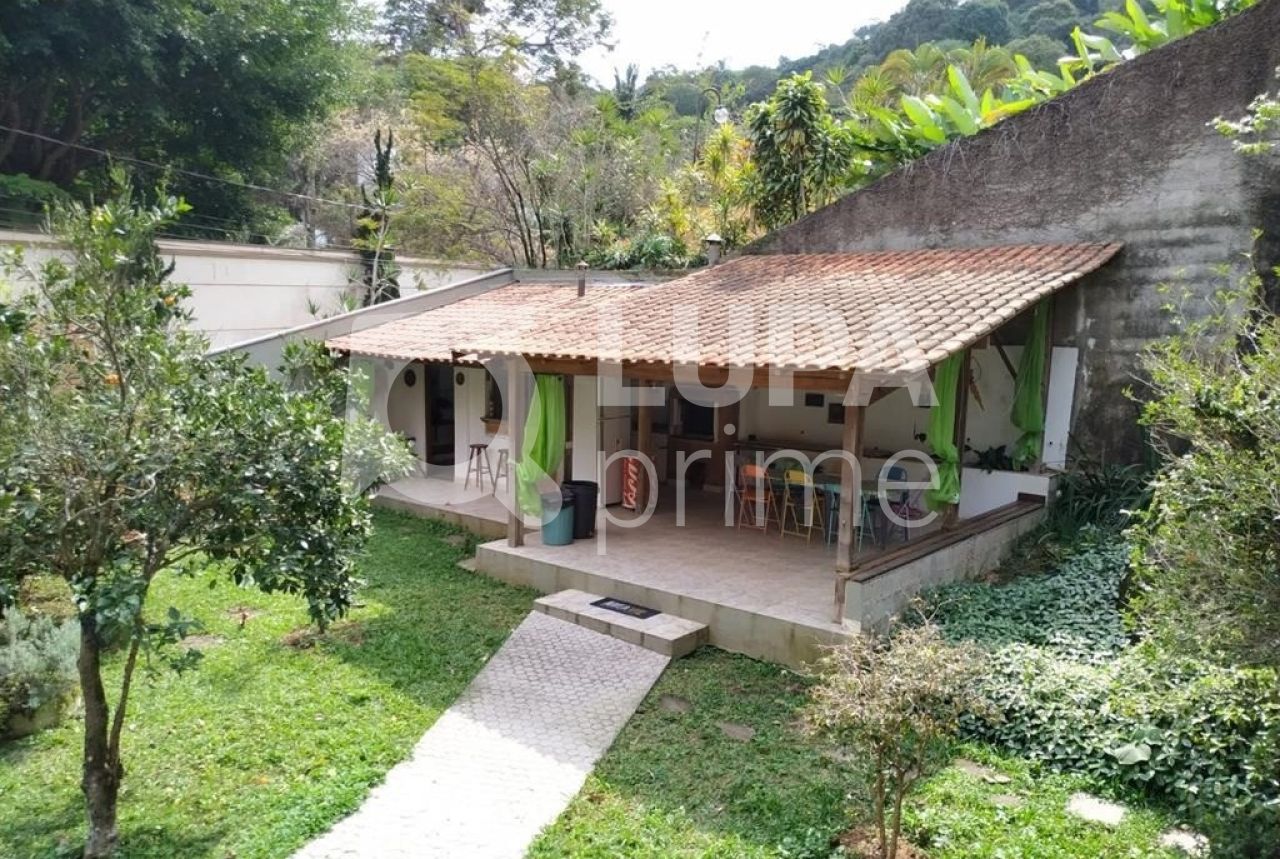 casa-terrea-venda-sao-paulo-jardim-ibiratiba-4dormitorios-1suite-3vagas-350m2-LS35685