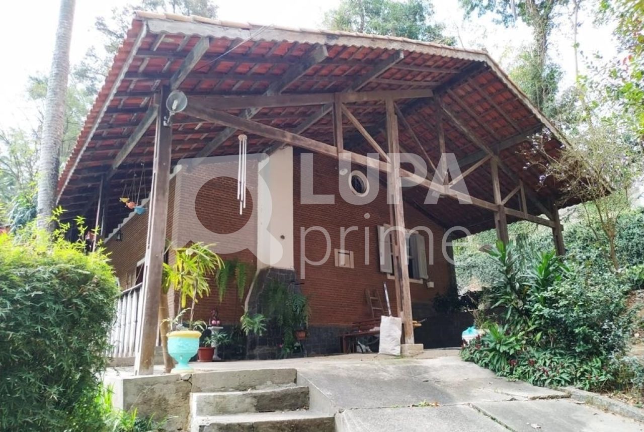 casa-terrea-venda-sao-paulo-jardim-ibiratiba-4dormitorios-1suite-3vagas-350m2-LS35685