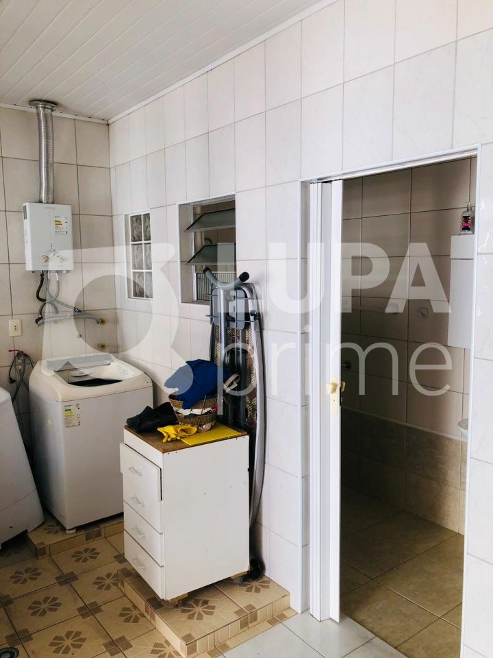 casa-terrea-venda-sao-paulo-vila-guilherme-2dormitorios-1suite-5vagas-160m2-LS35687