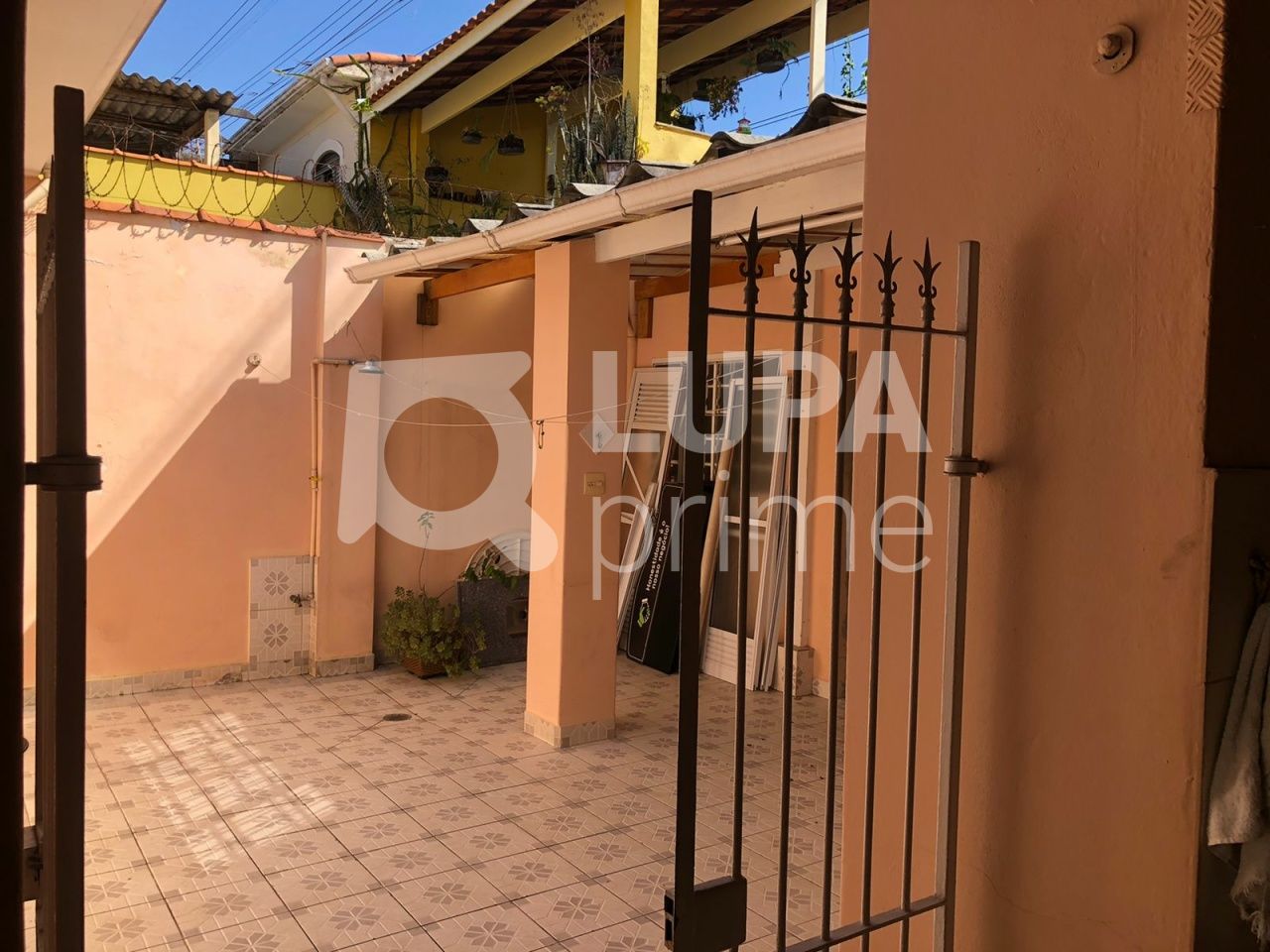 casa-terrea-venda-sao-paulo-vila-guilherme-2dormitorios-1suite-5vagas-160m2-LS35687