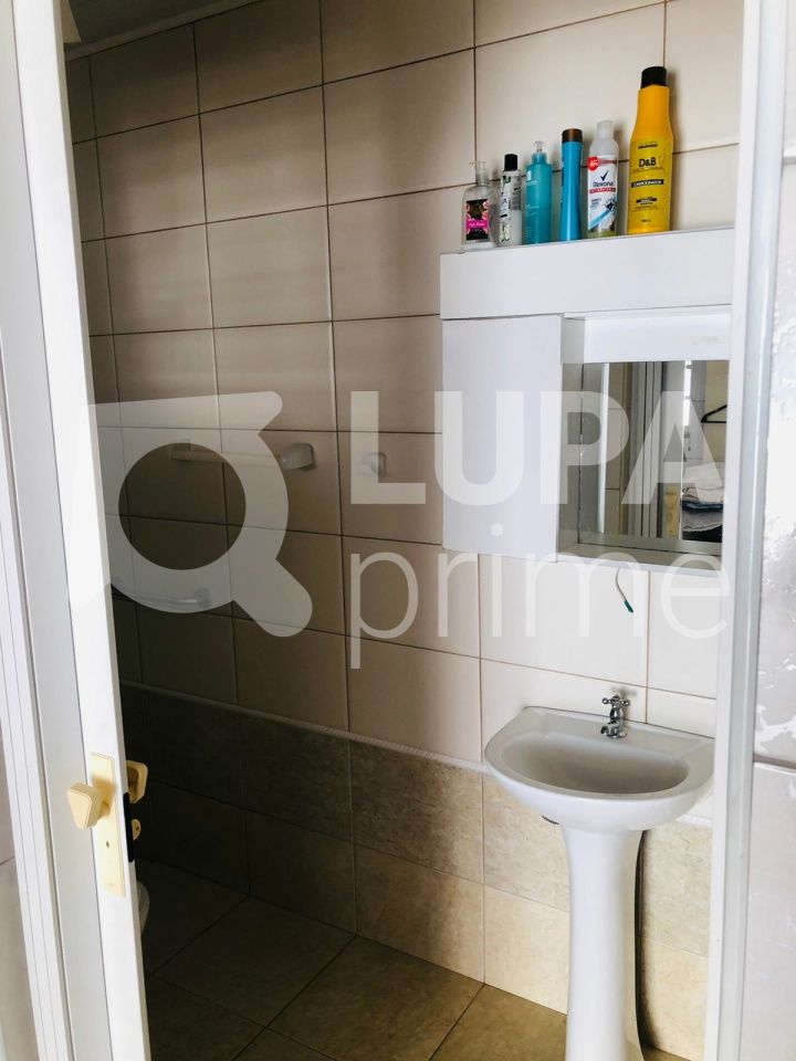 casa-terrea-venda-sao-paulo-vila-guilherme-2dormitorios-1suite-5vagas-160m2-LS35687