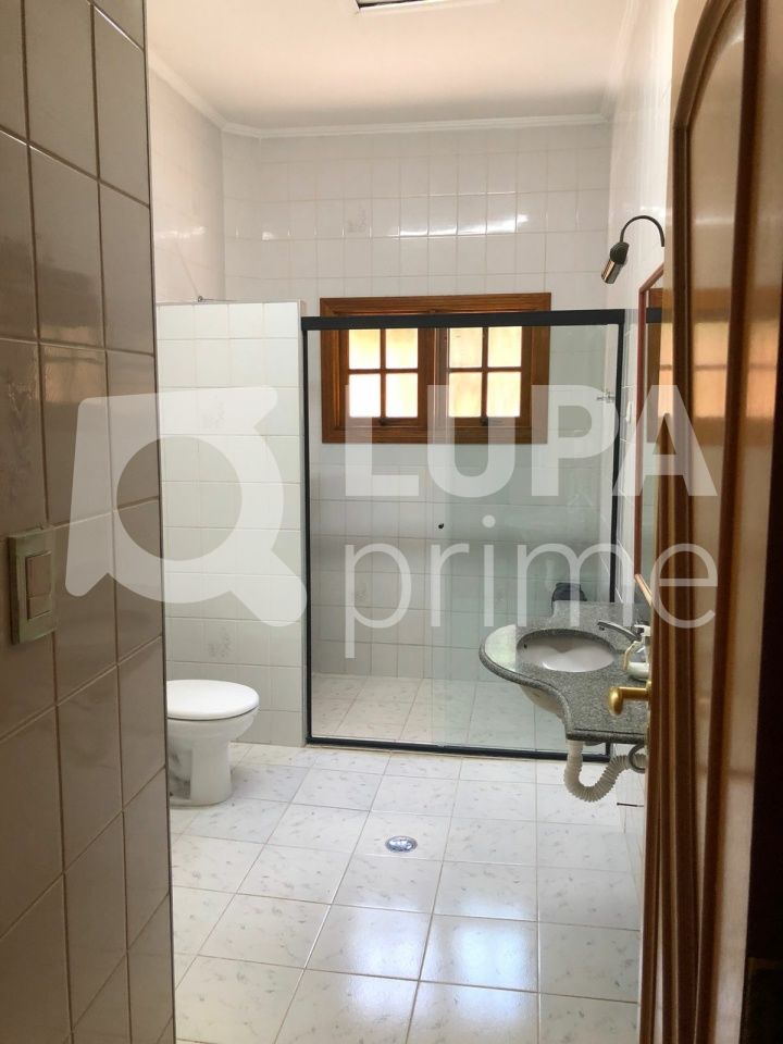 casa-terrea-venda-sao-paulo-vila-guilherme-2dormitorios-1suite-5vagas-160m2-LS35687