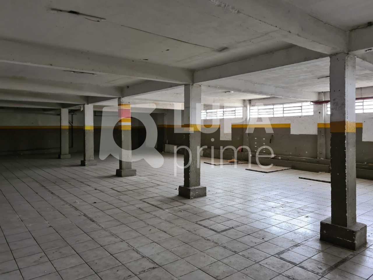 predio-venda-sao-paulo-vila-carbone-6vagas-2400m2-LS35688