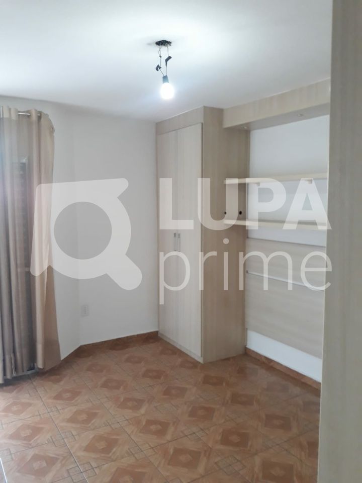 sobrado-venda-sao-paulo-parada-inglesa-3dormitorios-1suite-5vagas-154m2-LS35748