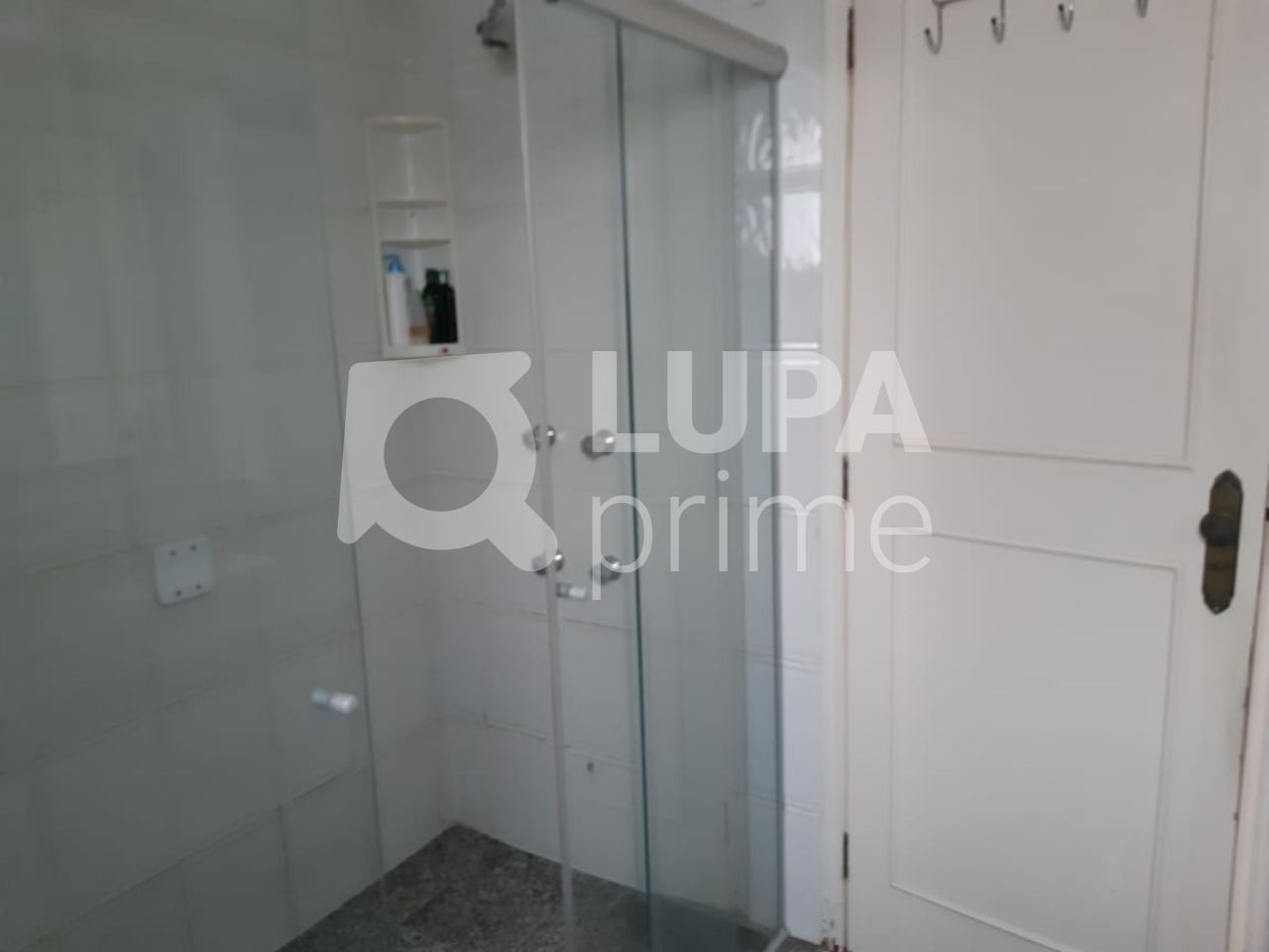 duplex-venda-sao-paulo-agua-fria-3dormitorios-3suites-5vagas-289m2-LS35815