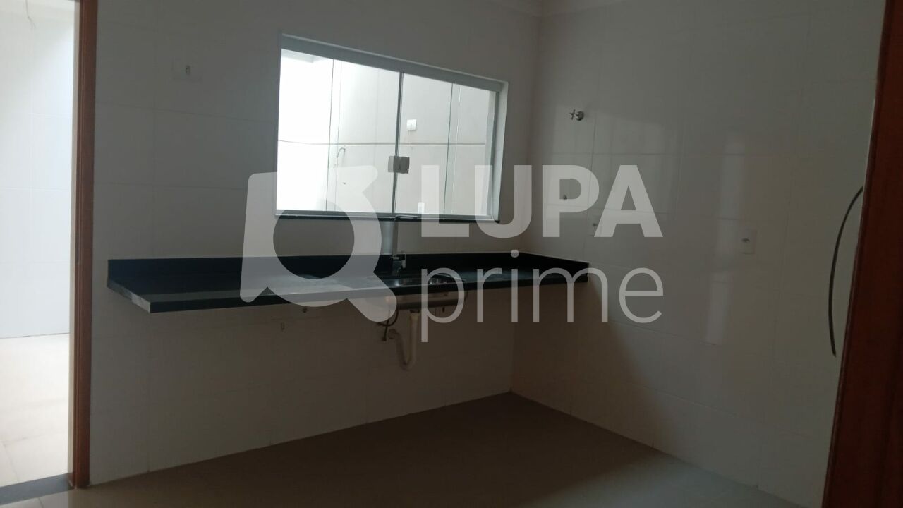 Casa à venda com 2 quartos, 89m² - Foto 18