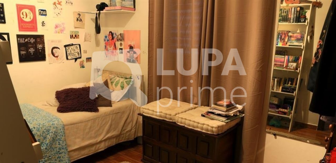 sobrado-venda-sao-paulo-vila-irmaos-arnoni-3dormitorios-1suite-3vagas-256m2-LS35844