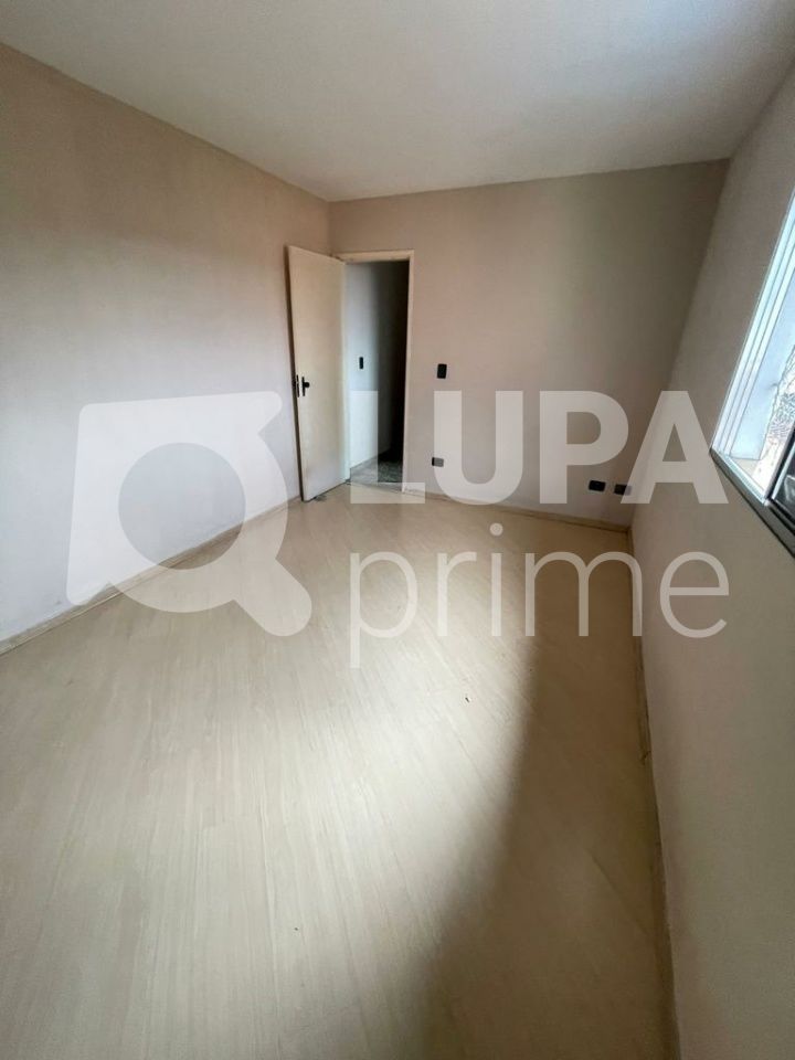 sobrado-venda-sao-paulo-vila-constanca-3dormitorios-1suite-2vagas-140m2-LS35940