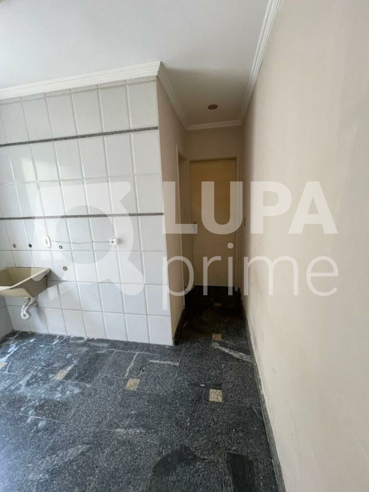 sobrado-venda-sao-paulo-vila-constanca-3dormitorios-1suite-2vagas-140m2-LS35940