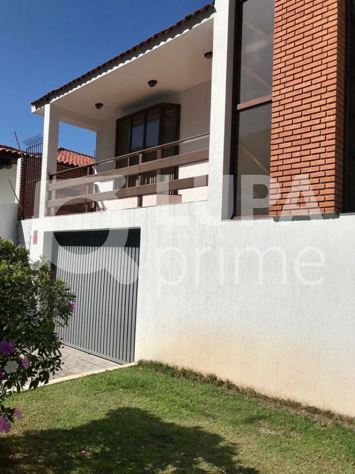 casa-terrea-venda-sao-paulo-tucuruvi-3dormitorios-1suite-3vagas-242m2-LS36069