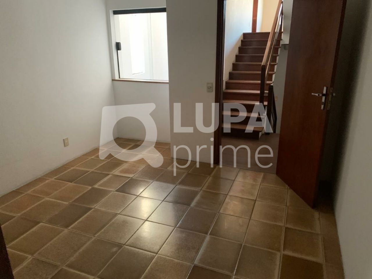 Casa, 3 quartos, 350 m² - Foto 2