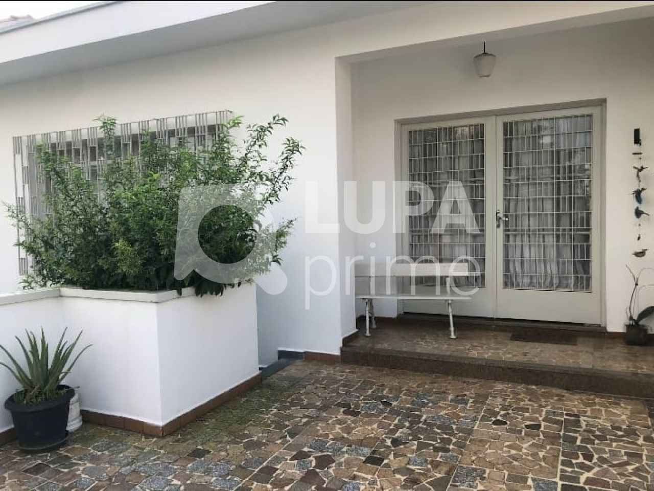 casa-assobradada-venda-sao-paulo-santana-3dormitorios-1suite-2vagas-240m2-LS36258