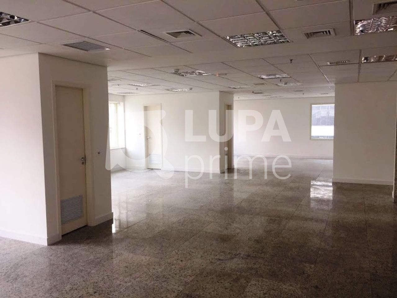 conj-comercial-locacao-sao-paulo-consolacao-6vagas-200m2-LS36318