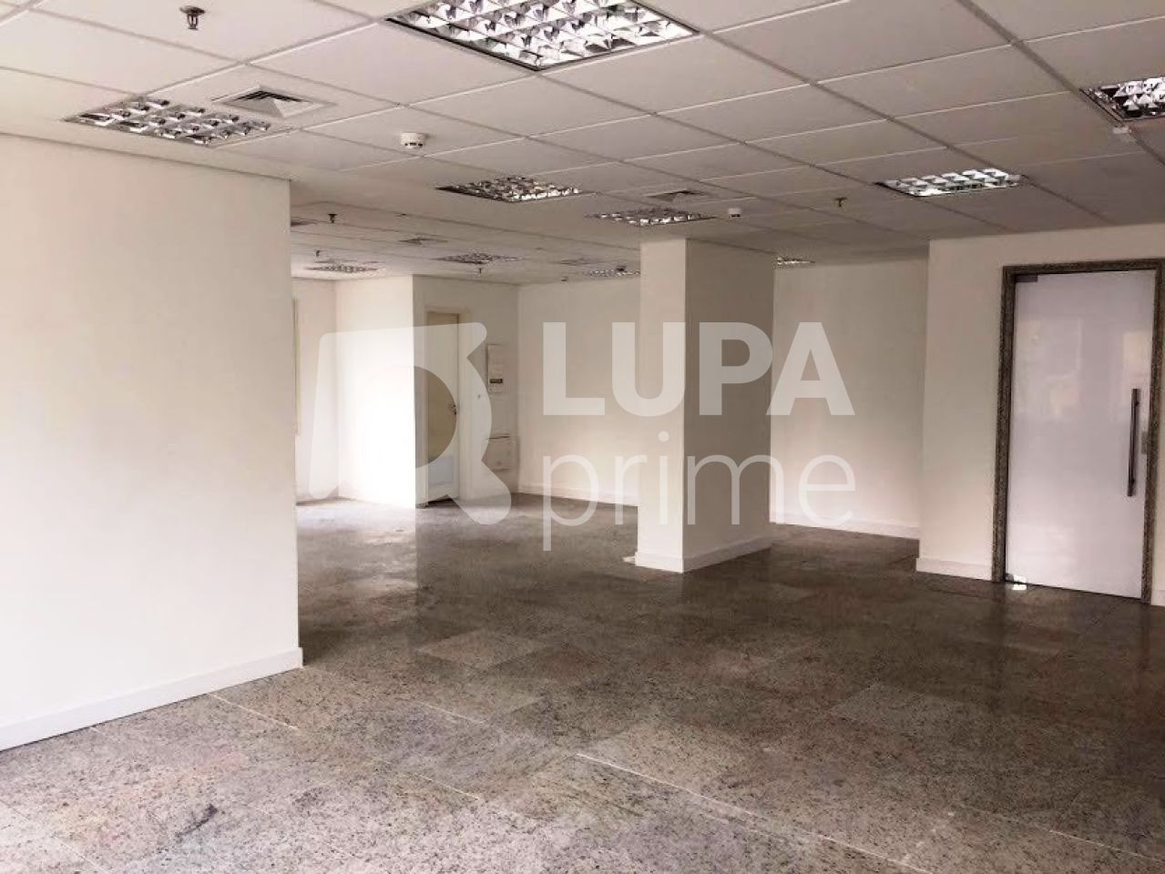 conj-comercial-locacao-sao-paulo-consolacao-6vagas-200m2-LS36318