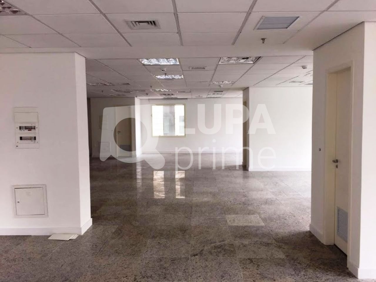 conj-comercial-locacao-sao-paulo-consolacao-6vagas-200m2-LS36318