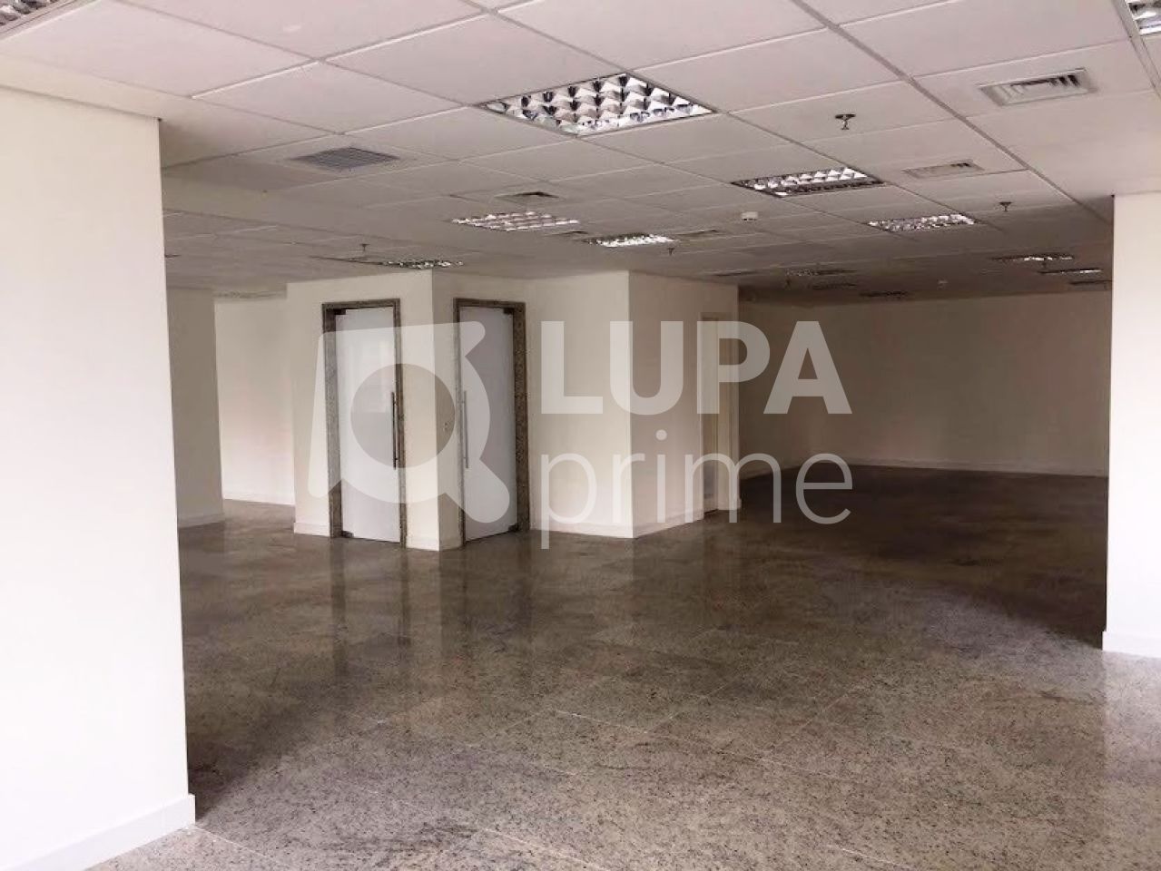 conj-comercial-locacao-sao-paulo-consolacao-6vagas-200m2-LS36318