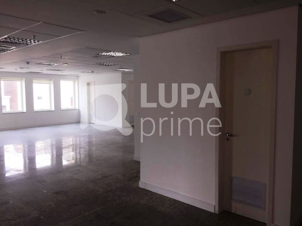 conj-comercial-locacao-sao-paulo-consolacao-6vagas-200m2-LS36318