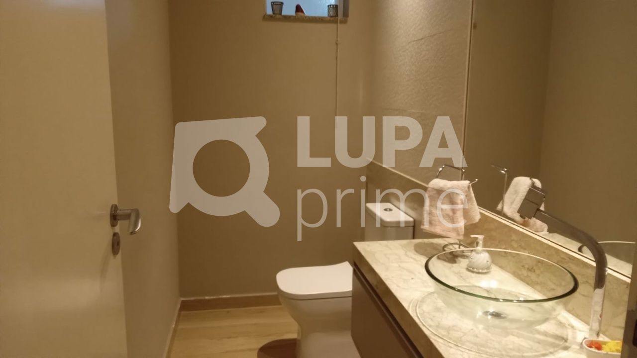 sobrado-venda-sao-paulo-agua-fria-3dormitorios-2suites-4vagas-218m2-LS36332