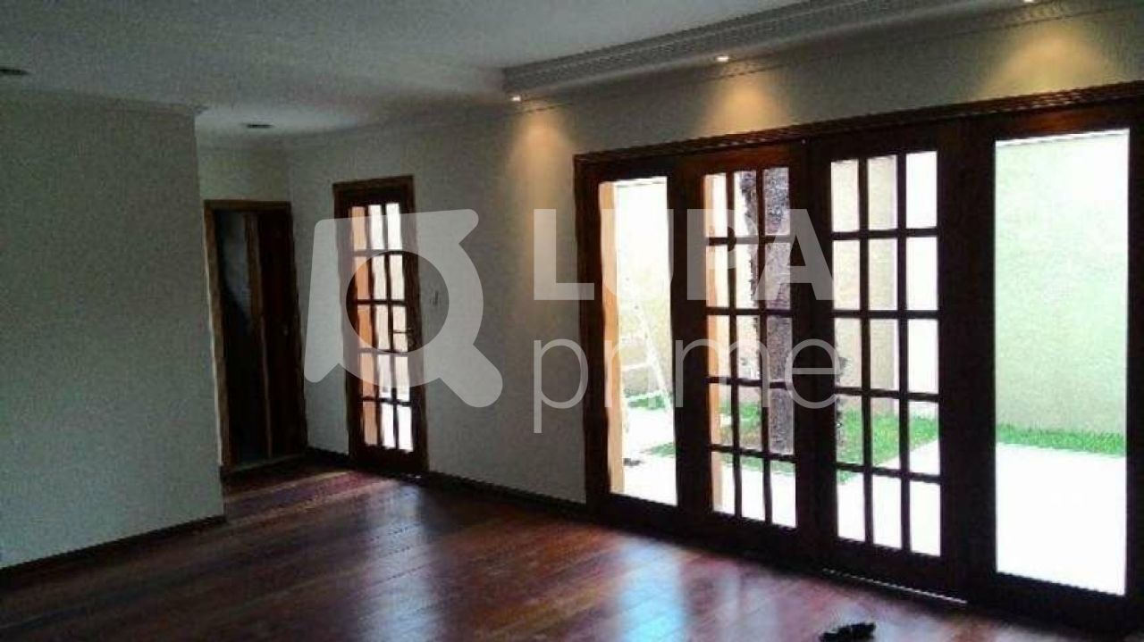 sobrado-venda-sao-paulo-vila-paiva-3dormitorios-3suites-4vagas-158m2-LS36416