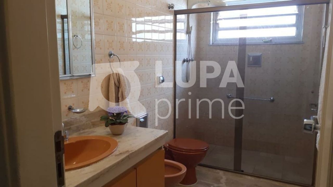 sobrado-venda-sao-paulo-santana-3dormitorios-1suite-6vagas-240m2-LS36439