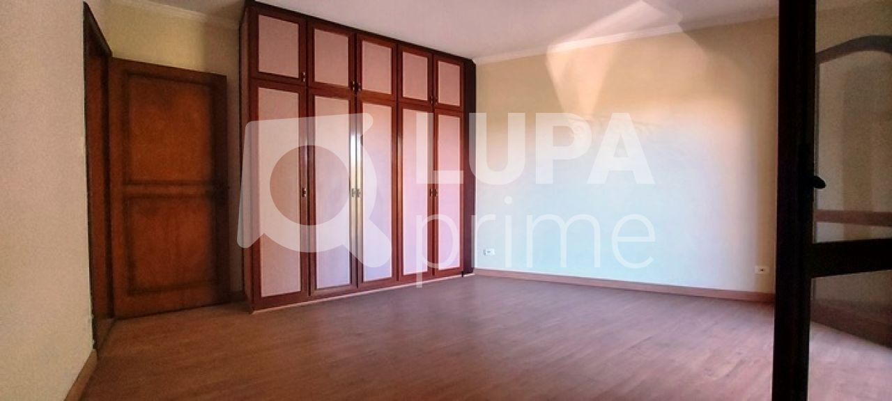 sobrado-venda-sao-paulo-mooca-4dormitorios-4suites-6vagas-450m2-LS36475